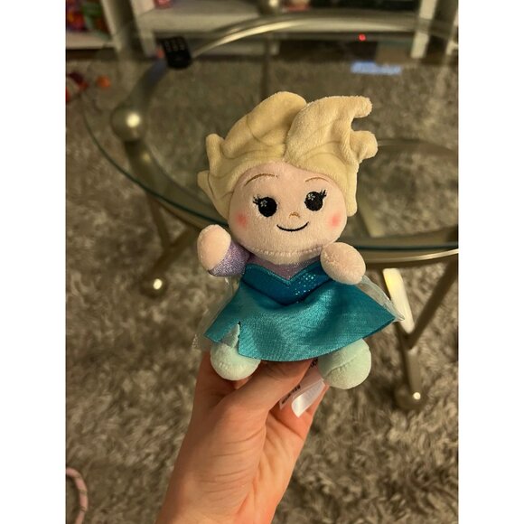 Elsa Wishable - Picture 4 of 9